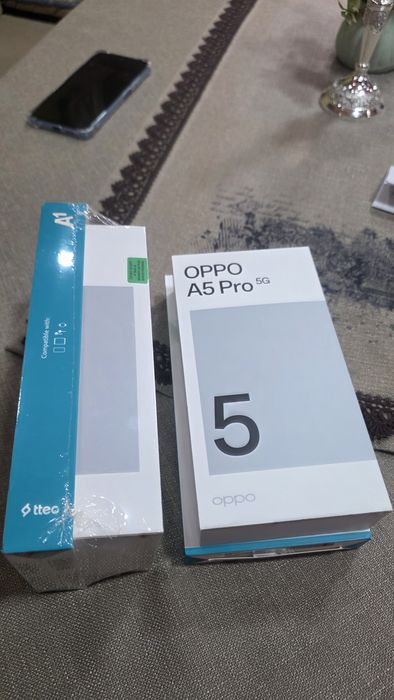 Oppo A5 PRO 5G .