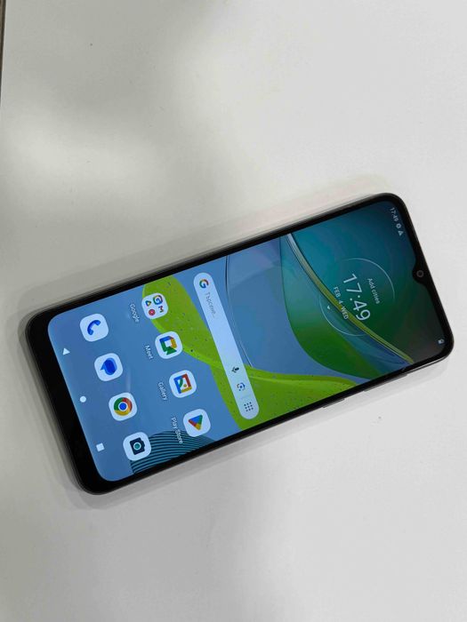 Motorola E13 – 2GB RAM / 64GB