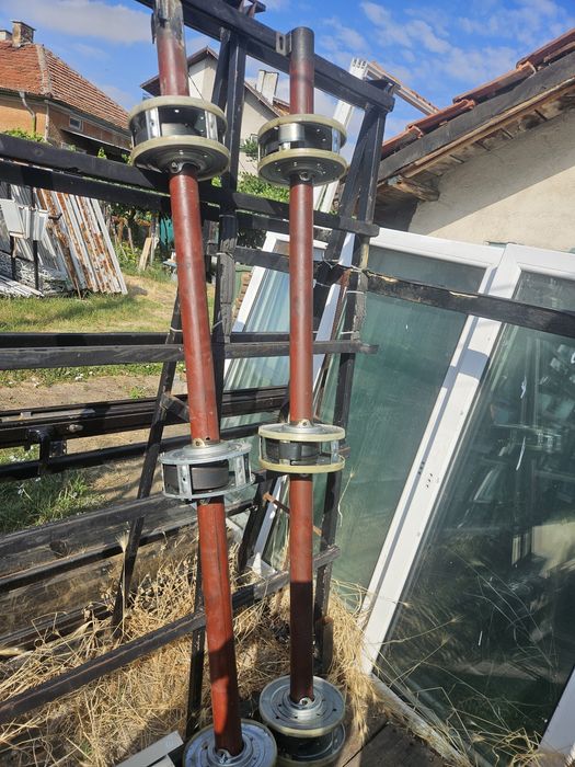 Охранителни ролетни врати 200широки/260 висока