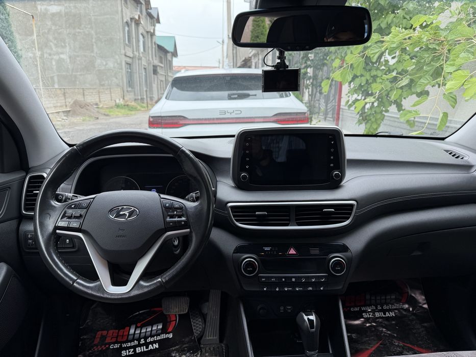 Hyundai tucson 2019 yil AWD prestige benzin!Toshkenga nasiya savdo bor