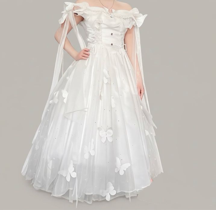 Продам новое платье нарядное