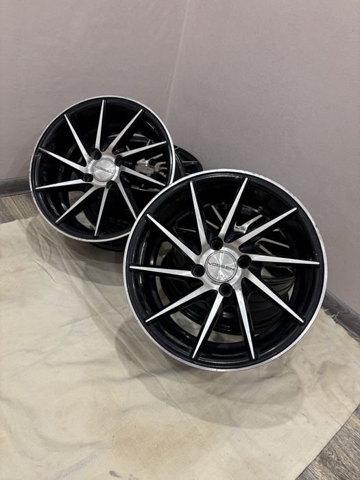 Продам комплект дисков VOSSEN