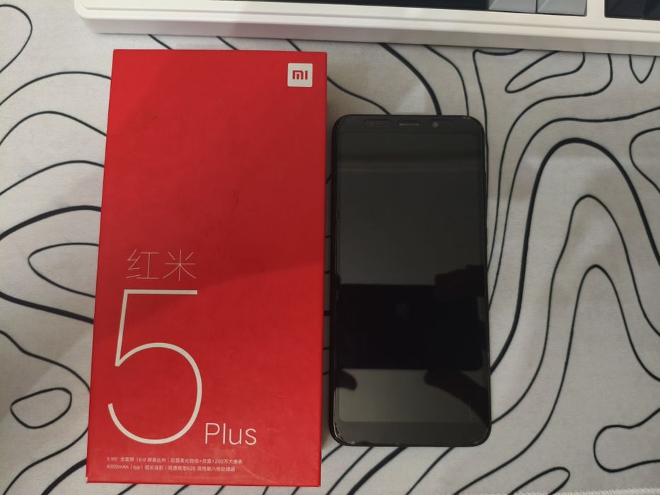 Продам Redmi 5 plus СРОЧНО