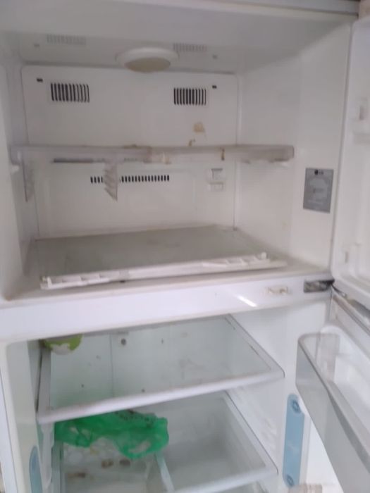 Срочно продам LG холодильник