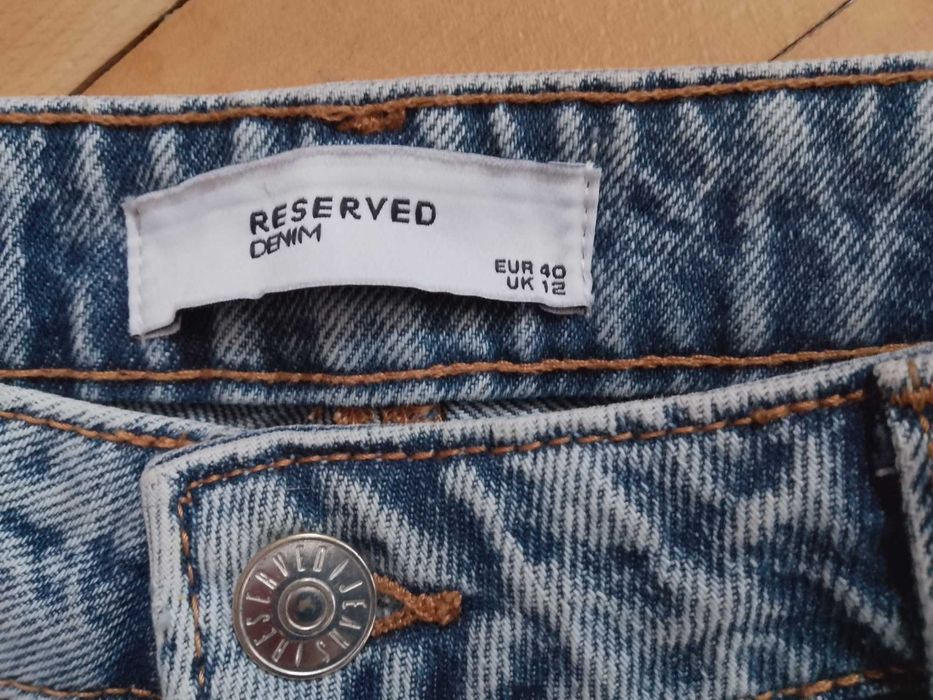 Дамски дънки Reserved, размер 40