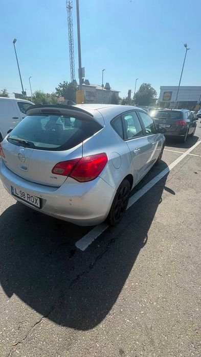 Opel Astra 1.7 cdti 2010