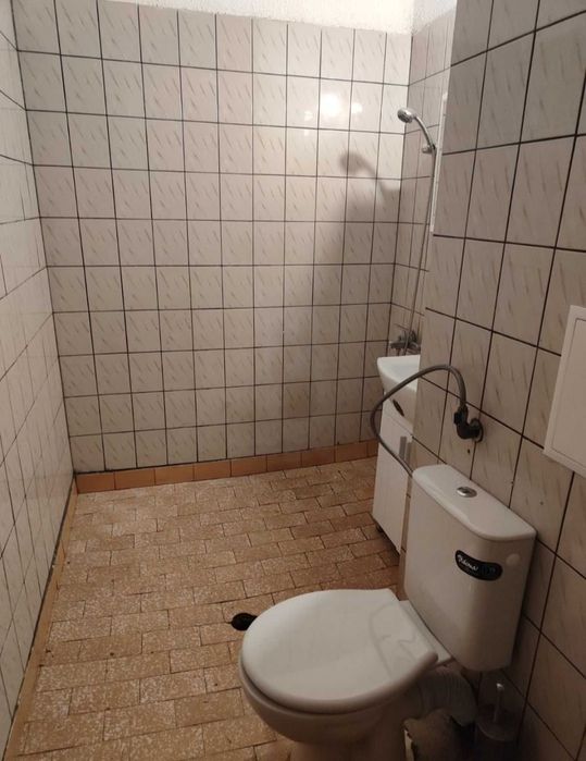 Дава се под наем Двустаен апартамент в София, Полигона - 70 кв.м за 612 € - Снимка #11