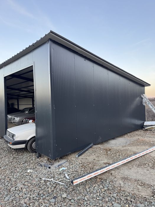 Hala metalica 8 m latime x 25 m lungime x 3.5 m strasina din ipe 180 , acoperita cu panou de 6cm gri antracit