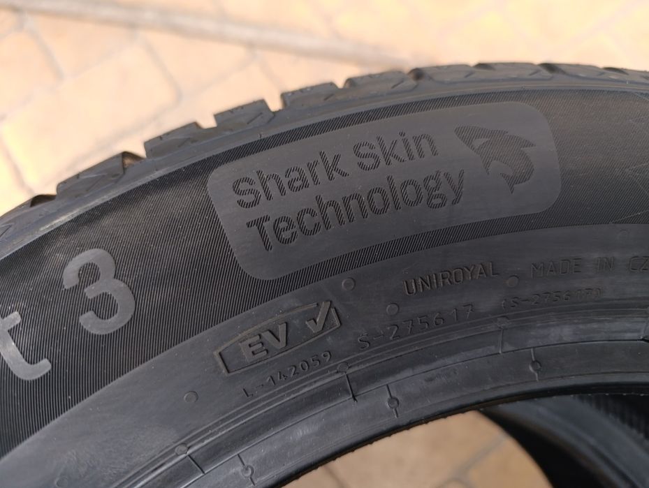 Нови всесезонни гуми Uniroyal 205/55/16 All season Expert dot 2026