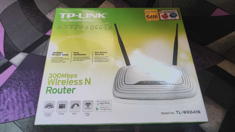 Рутери - TP-LINK TL-WR841N и Huawei HG532e