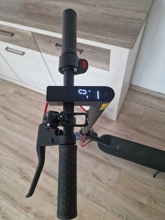 Trotineta electrica Xiaomi Mi Electric Scooter Pro 2