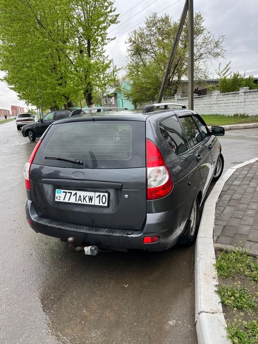 Продам приору 2 срочно.