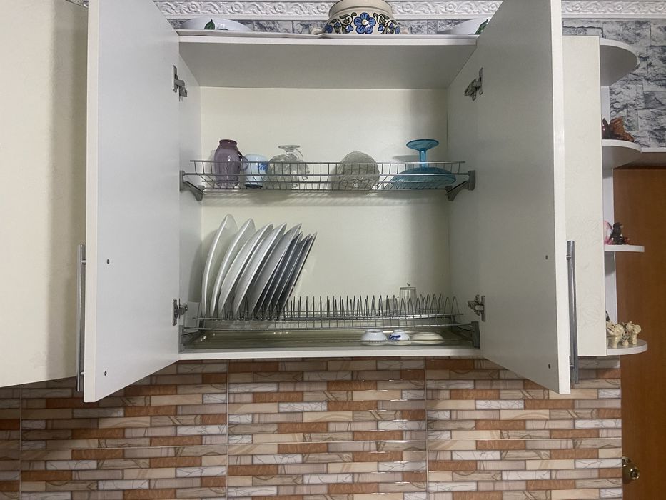 Кухонный гарнитур в хорошем качестве