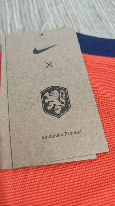 Нова футболна фланелка на Холандия Nike