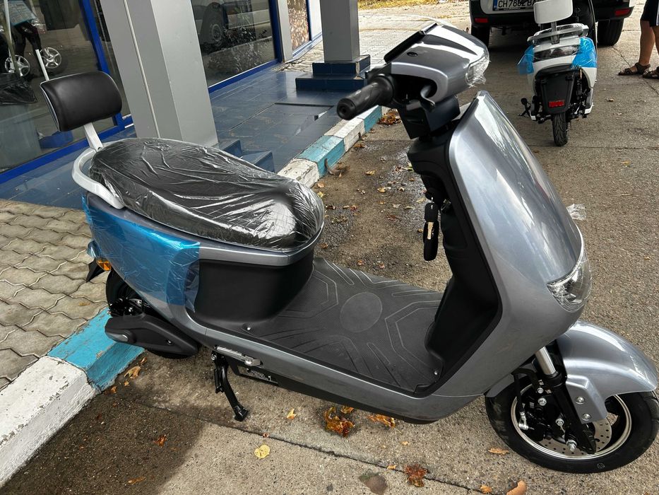 Скутер електрически 1500W