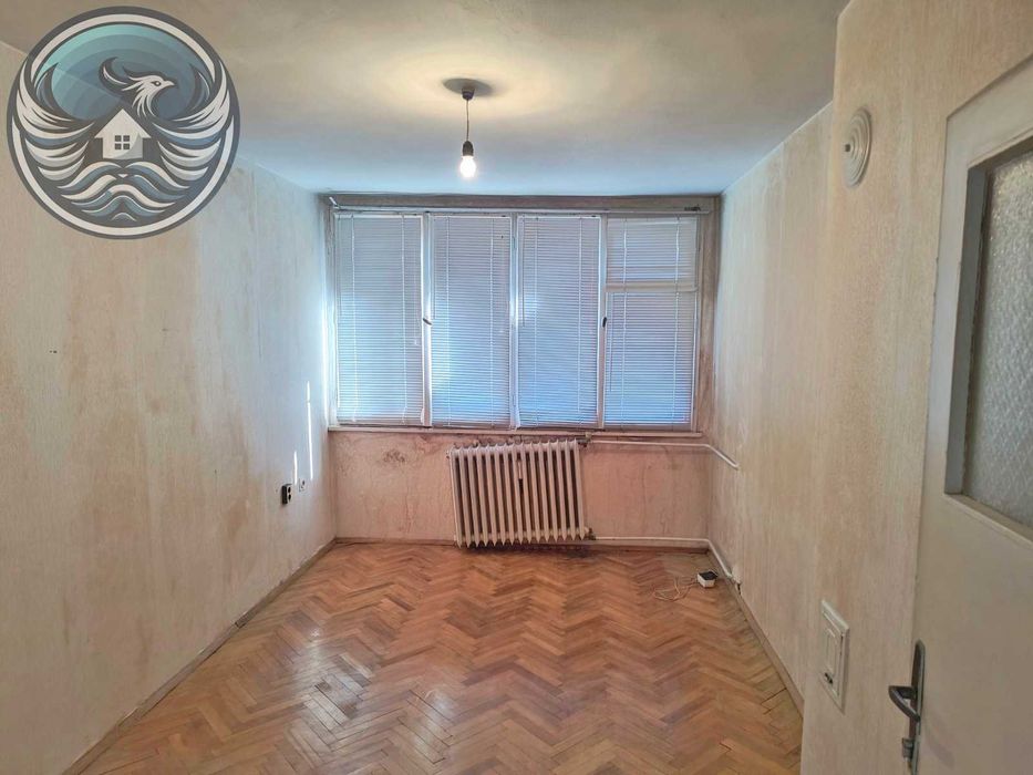Продава се Тристаен апартамент в Разград, Лудогорие - 85 кв.м за 990 €/кв.м - Снимка #3