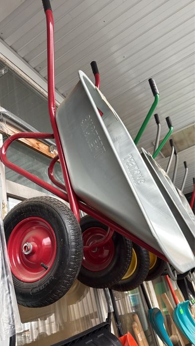 Тачка строительная