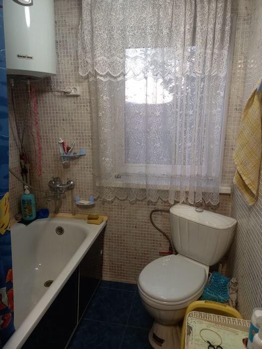 Продам трёхкомнатный дом.
