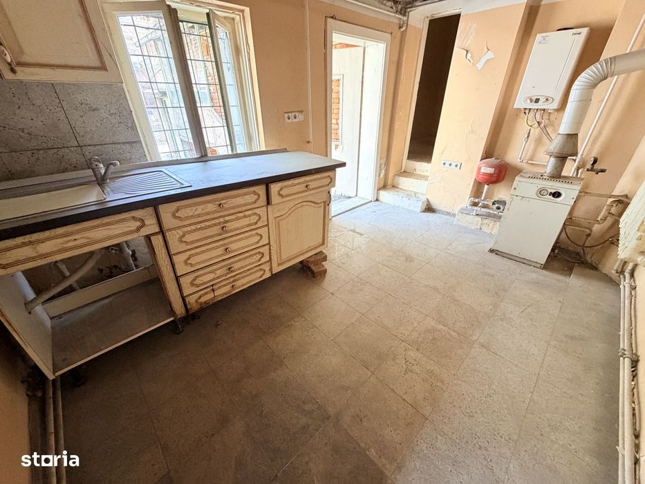 Casă Românească 3 camere Teren 252mp zona Vlaicu/Dinamo 4U Now