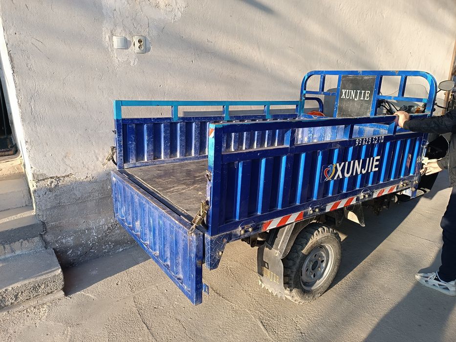 Мотоцикл сотилади. 25 МЛН