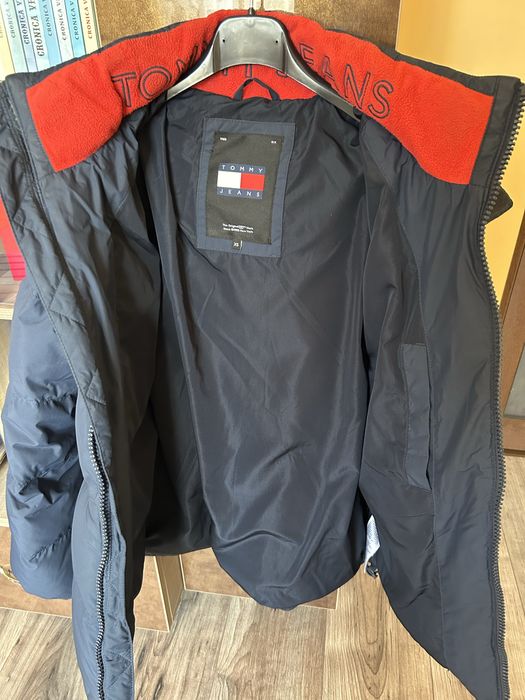 Tommy Jeans Geaca de puf,  de iarna ,barbati Pret Negociabil