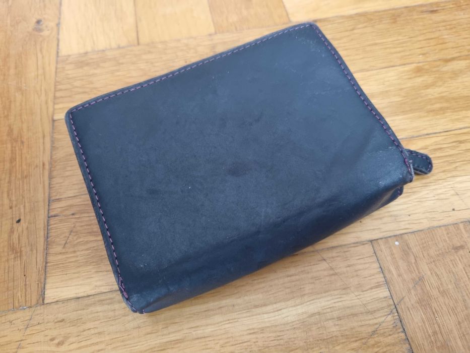 Дамско кожено портмоне