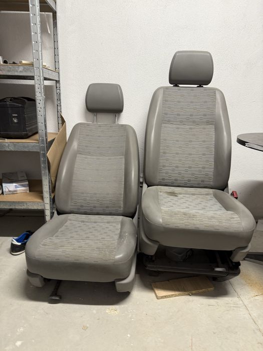 Седалки за VW transporter