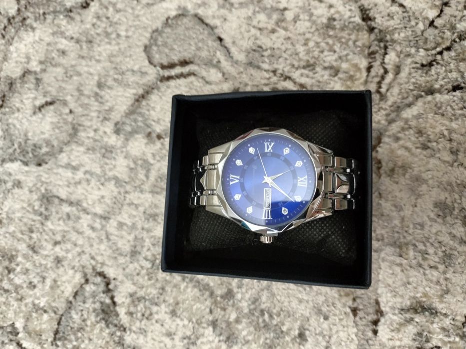 Часы мужские наручные