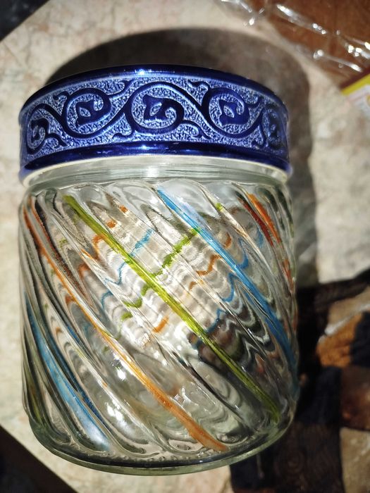 Стеклянная банка для сыпучих продуктов