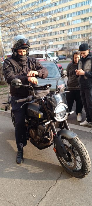 Moto Husqvarna Neked