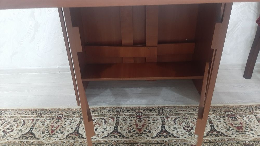 Срочно! Продам стол тумба