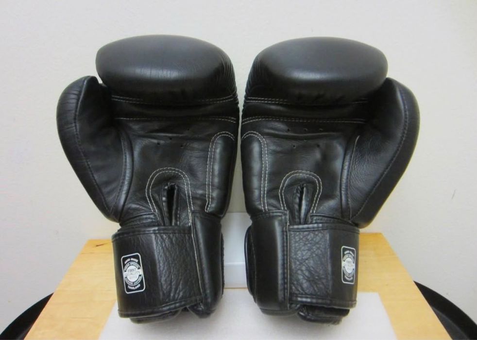 Manusi Box Twins Negre