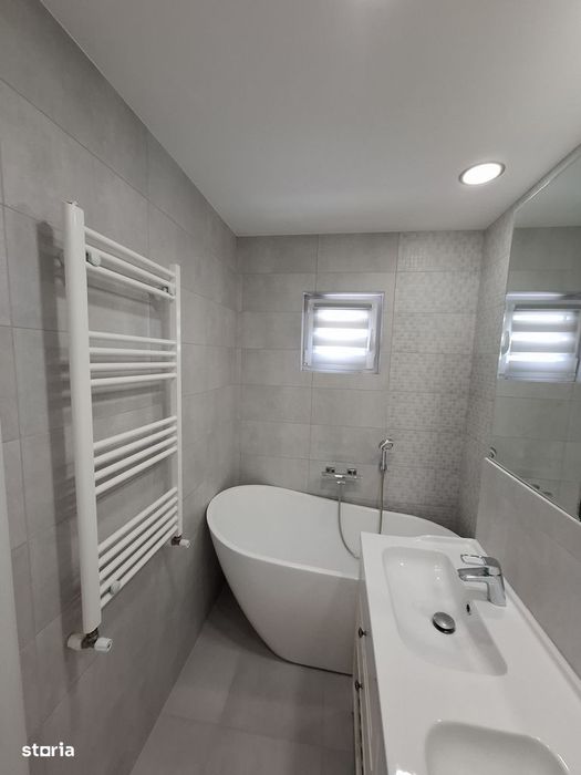 Apartament cu 3 camere 2 bai balcon cu vedere panoramică Bd Ferdinand