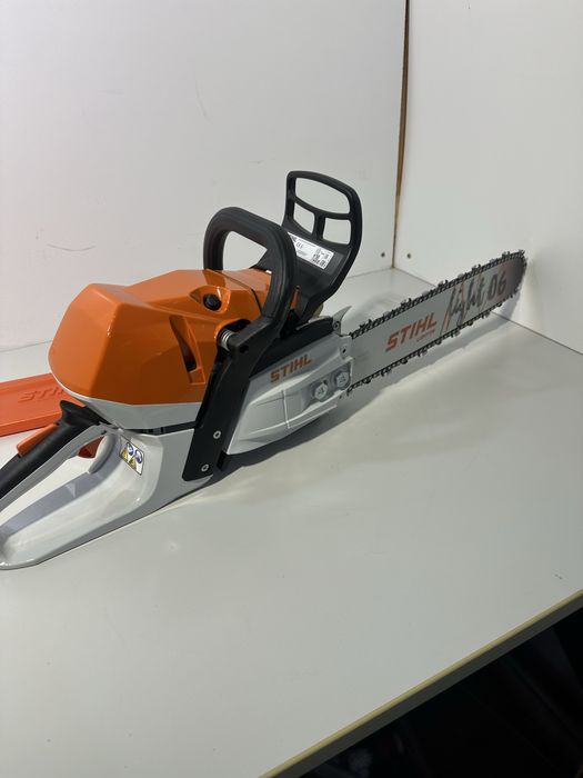 Stihl 400 C drujba taiat lemn