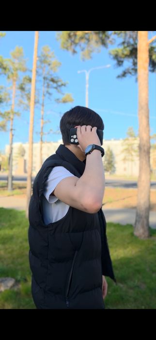 Продам Iphone 16 Pro