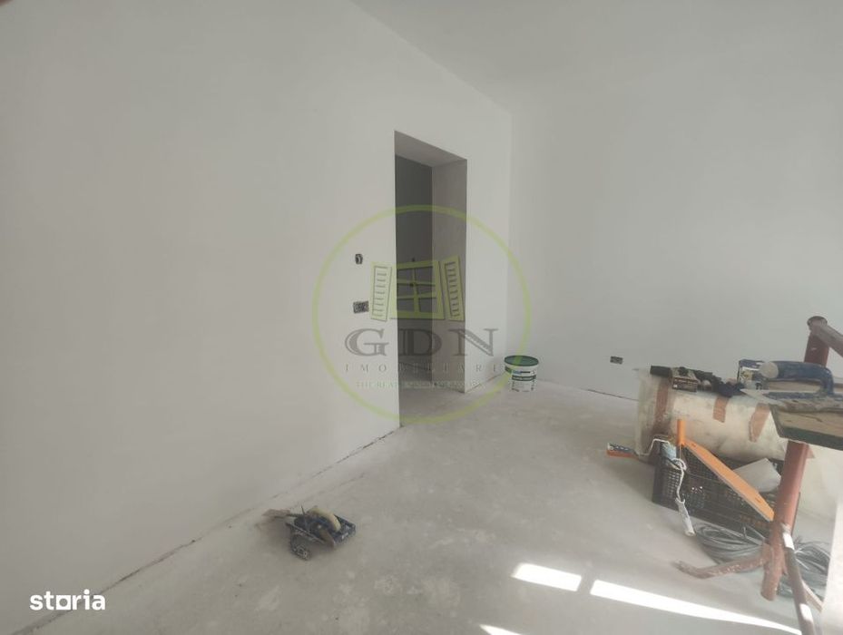 Casa 4 camere, teren 350 mp, localitatea Podari, zona Profi Loco