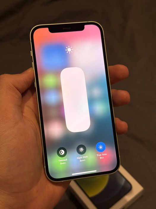 iphone 12 в идеальном состояний