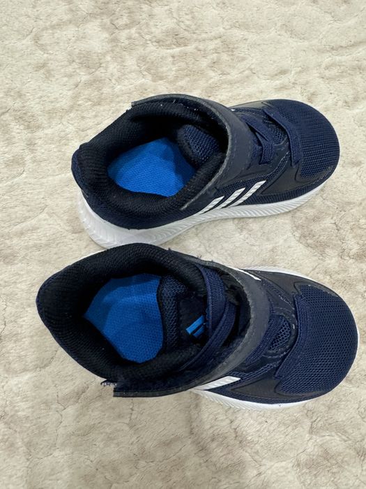 Бебешки маратонки adidas