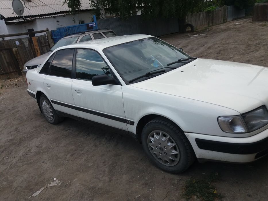 Ауди с4 1994 продам