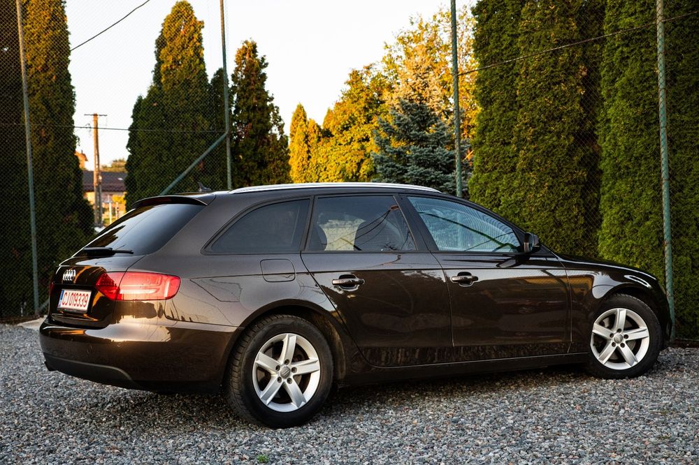 AUDI A4 Avant 2011 — imagine 4