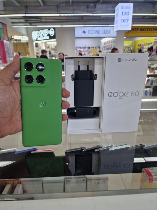 Motorola Edge 60 5G. 12/512