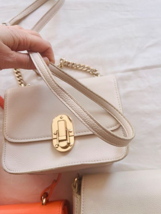 Чанти Манго мини 2 бр. И третата подарък!