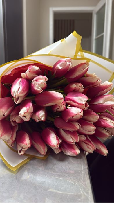 Цветы именной «Д» продам свежие