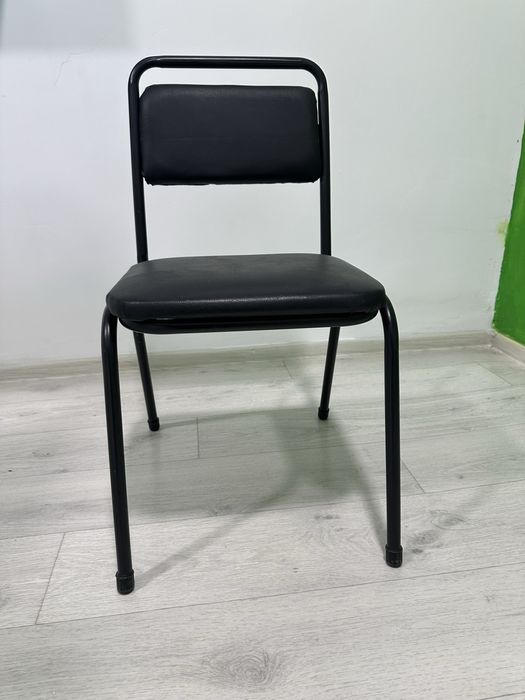 Продам стулья в отличном состоянии