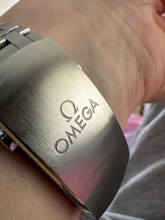 Ω Omega Seamaster Diver 300 Co-Axial Master Chronometer 42mm