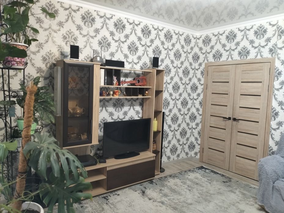 Продам 4х комнатную квартиру