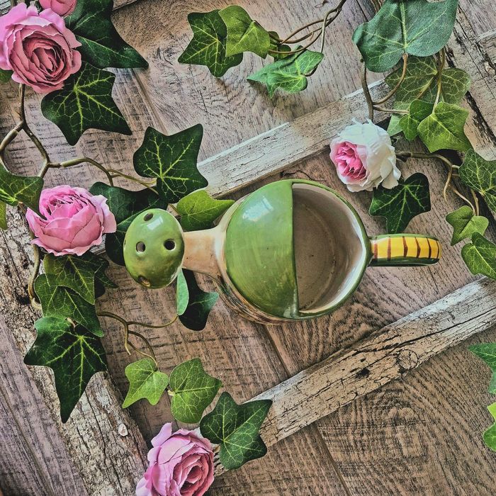 Керамична ръчно рисувана лейка