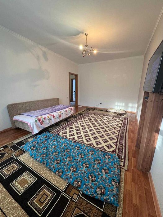 Продается 2-комнатная квартира в районе Радуги!