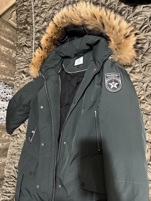 Продам зимнюю куртку