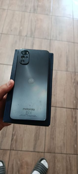 Telefon nou ne folosit